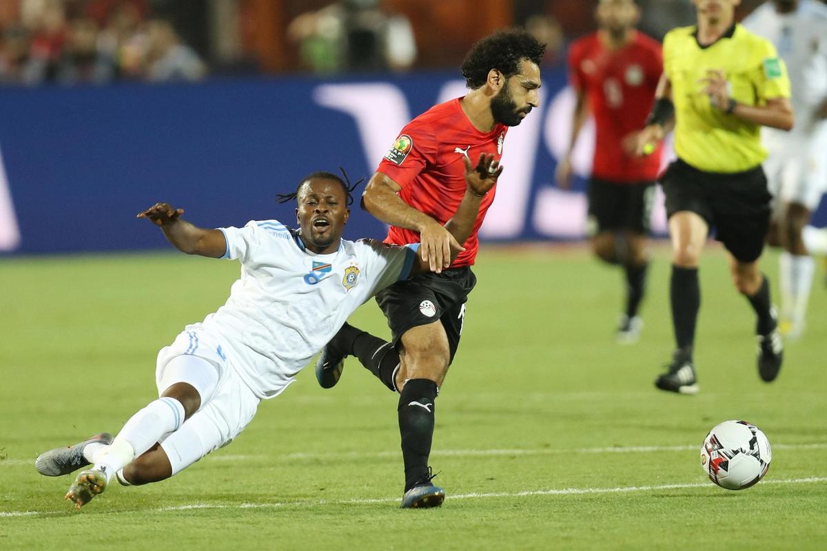 女子篮球联盟赛季焦点球员表现（女篮联赛本季焦点球员表现盘点）