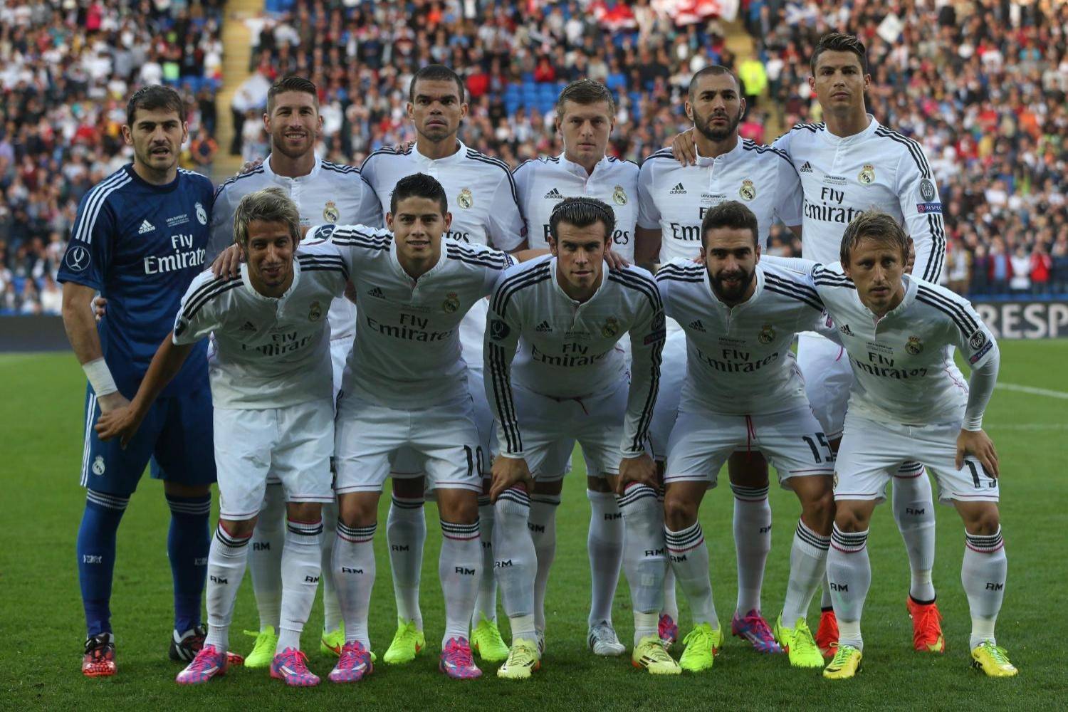 有些瞬间载入史册（那些瞬间终将写进历史）