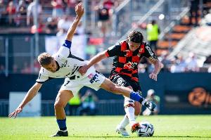 中乙射手王费尔南多：凯恩是我的偶像，要从他身上学的太多了（中乙射手王费尔南多：凯恩是我的榜样，我有太多需要向他学习）