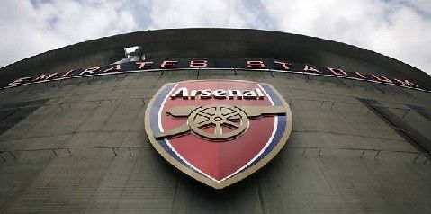 世体：德容与孔德已回国家队报到，其他巴萨球员周二陆续报到（世体：德容、孔德已回各自国家队报到，其余巴萨球员将于周二陆续报到）