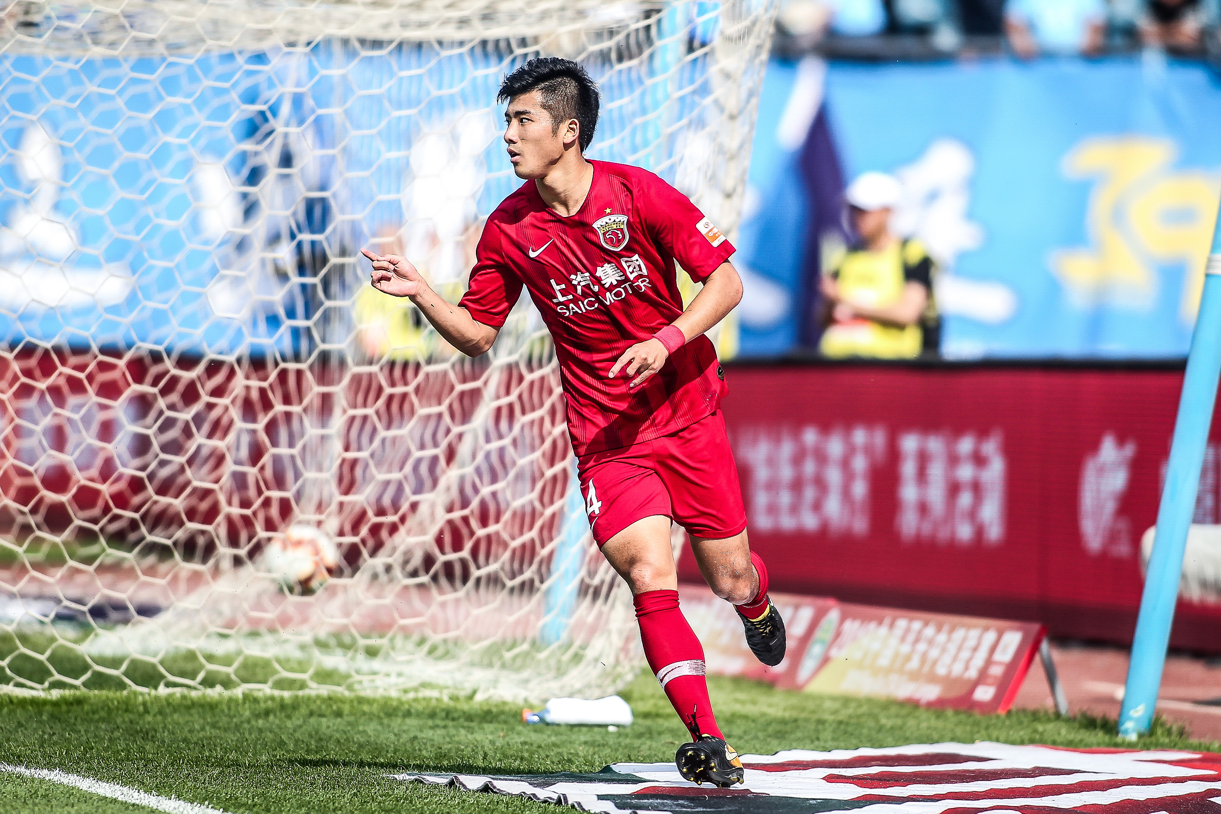 美农业部长：我一开始没认出C罗，但几秒钟内我们成了好朋友（美国农业部长自曝：起初没认出C罗，几秒就成了好友）