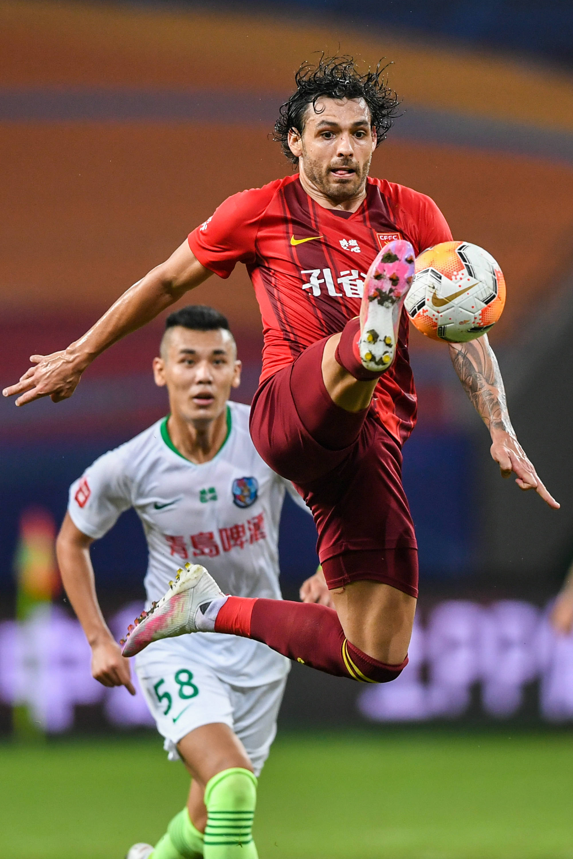 曼晚：曼联季前赛活动安排更合理，阿莫林的纪律约束比较温和（曼晚：曼联季前赛规划更科学，阿莫林的纪律管理相对温和）