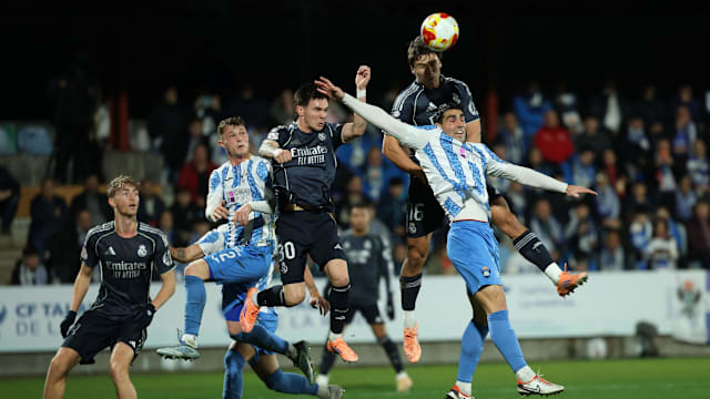 场均轰26+10！中国女篮又一15岁1米90新星蹿升：未来搭档韩旭？（场均26分10板！中国女篮又现15岁1米90新星崛起，未来有望搭档韩旭？）