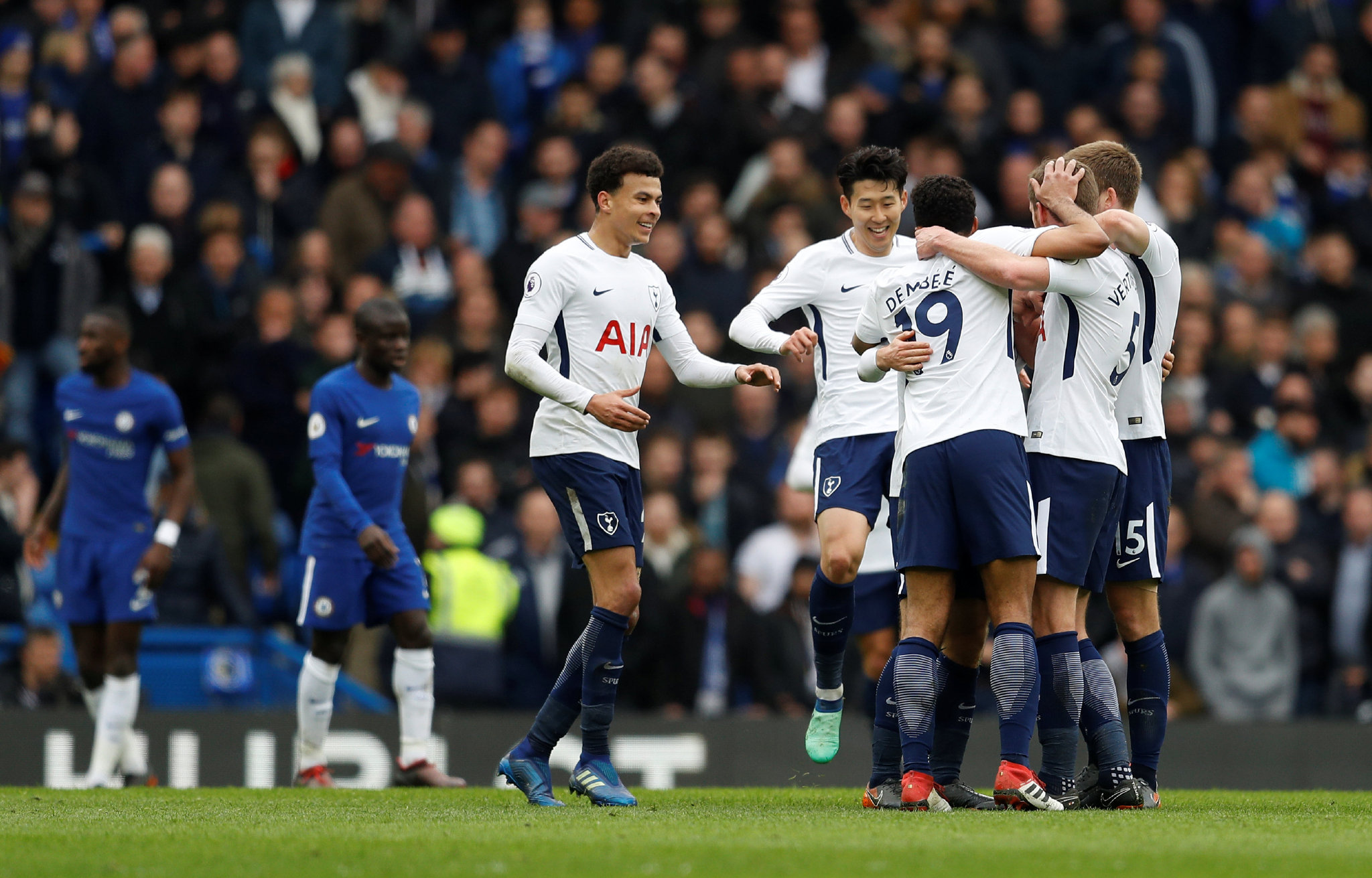 纽卡vs曼城全场数据：控球率32-68，射门8-13（纽卡对阵曼城全场技术统计：控球率32%对68%，射门8比13）