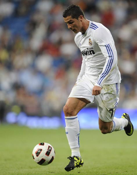 罗马诺：曼城正在积极推进塞梅尼奥的转会，希望尽快得到答复（罗马诺：曼城加速推进塞梅尼奥引进，盼尽快收到回应）