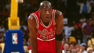 英超：曼联客场2-1战胜莱斯特城（英超：曼联客场2比1击败莱斯特城）