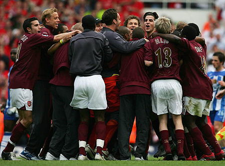 颜骏凌：真正的冠军点是德比；年轻球员涌现对中国足球是好事