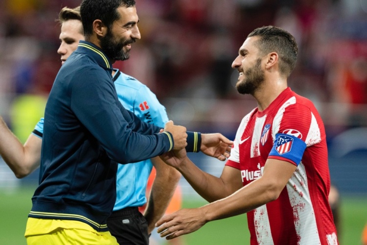 小法：我吃着爆米花看阿森纳vs拜仁，这场比赛能学到很多东西（小法：边吃爆米花边看阿森纳对拜仁，这场比赛让我收获颇丰）