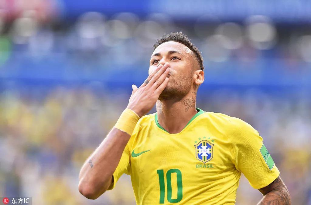 韩足晚报（2025.11.9）关键判罚恐左右格局（韩足晚报（2025.11.9）：争议判罚或改写格局）