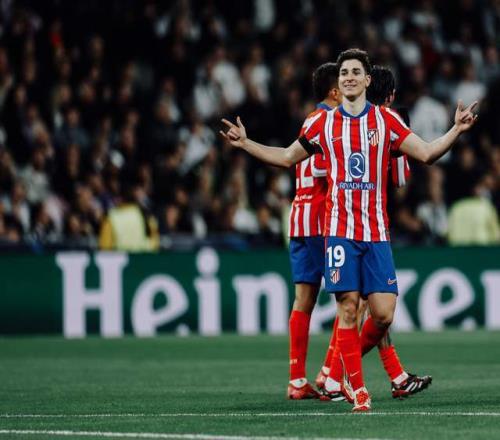 李磊：最遗憾是主场输给申花，有一段时间自己上场都没信心（李磊直言：遗憾主场负申花，一度上场都没信心）