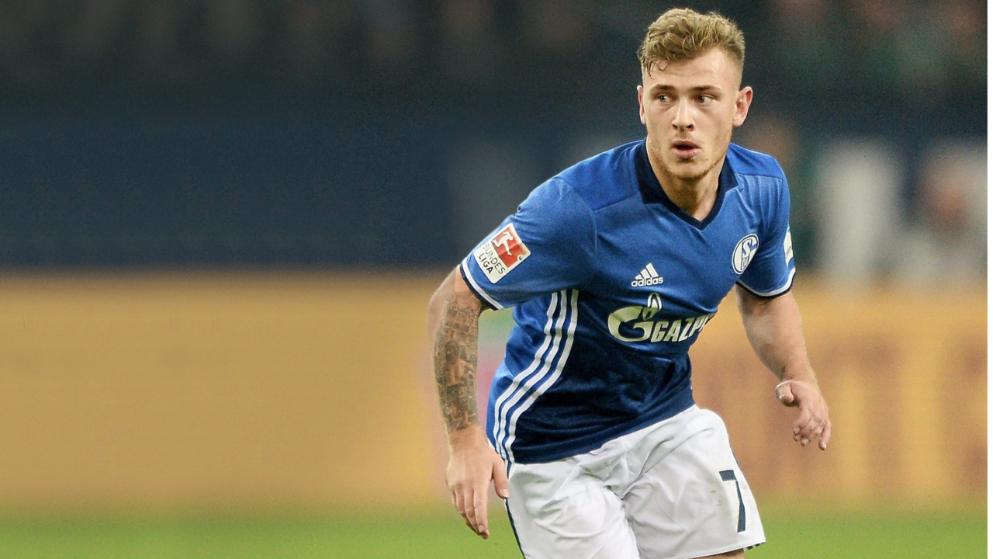 巴萨联赛大名单：什琴斯尼因肠胃炎未能入选，阿劳霍继续缺席（巴萨联赛名单出炉：什琴斯尼因肠胃炎落选，阿劳霍仍缺席）