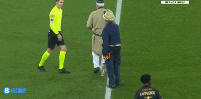 美媒：加兰升级为可以出战，朗佐·鲍尔将缺席比赛