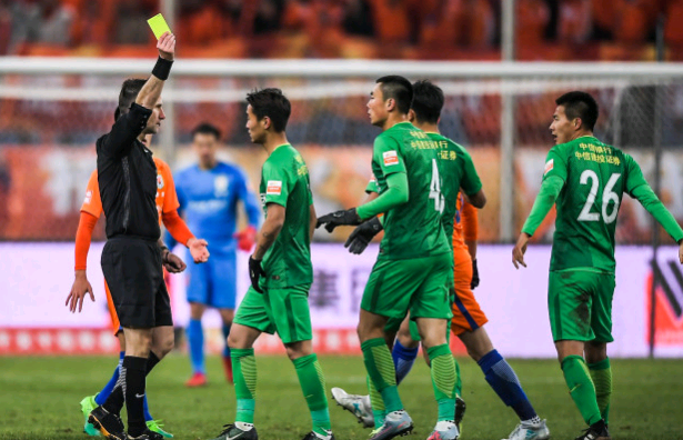 郭艾伦在直 郭艾伦在直